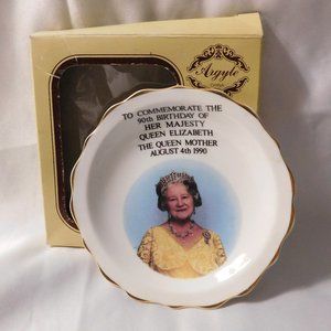Queen Elizabeth 90th Birthday Celebration ARGYLE Collector Plate